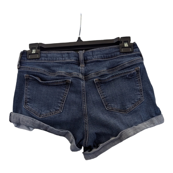 Hollister Distressed Low Rise Short Shorts Size 7 - 28 Waist EUC - Picture 2 of 6